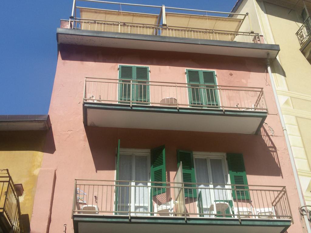 Ca' De Capun Hotel Manarola Exterior photo